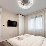 3 Bedroom In Lejlighed Rovinj