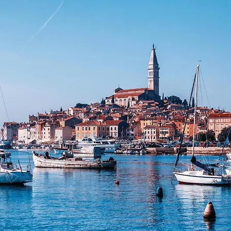 3 Bedroom Amazing In Daire Rovinj
